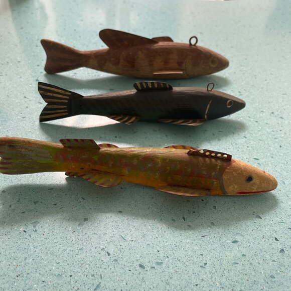 Vintage Folk Art Fishing Decoys Collectible Decor Set of 5 - Picture 9 of 16